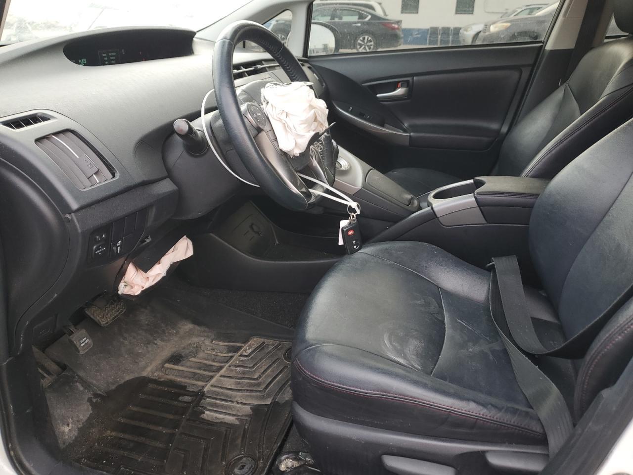 2013 TOYOTA PRIUS - Фото 7