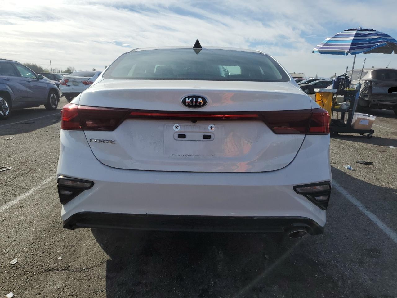2021 KIA FORTE FE - Image 6
