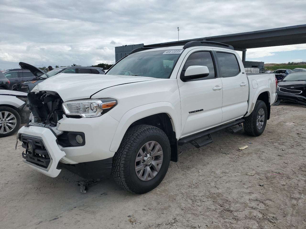 2019 TOYOTA TACOMA DOU