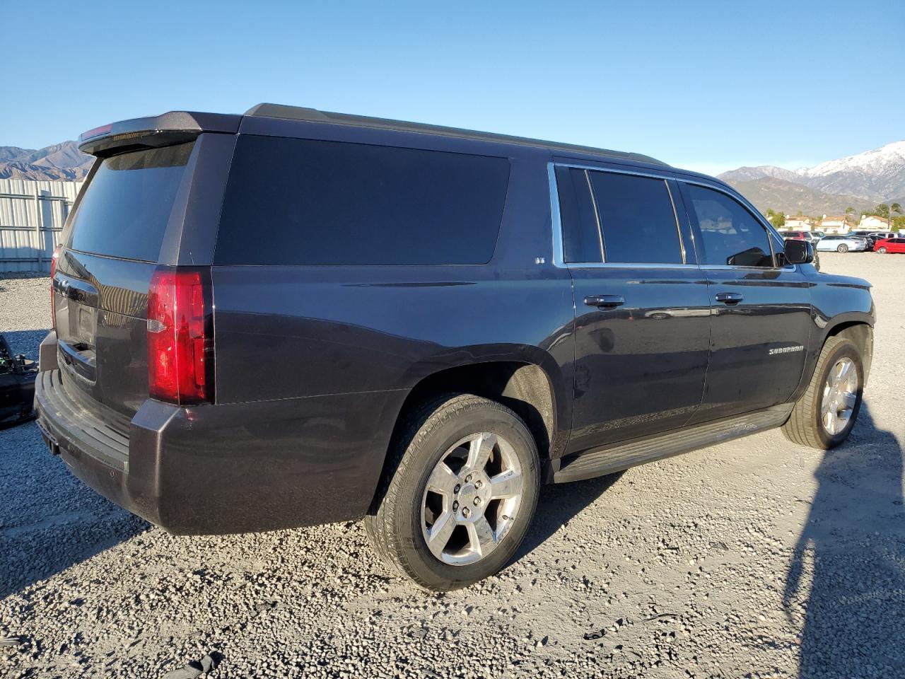 2016 CHEVROLET SUBURBAN K - Image 3