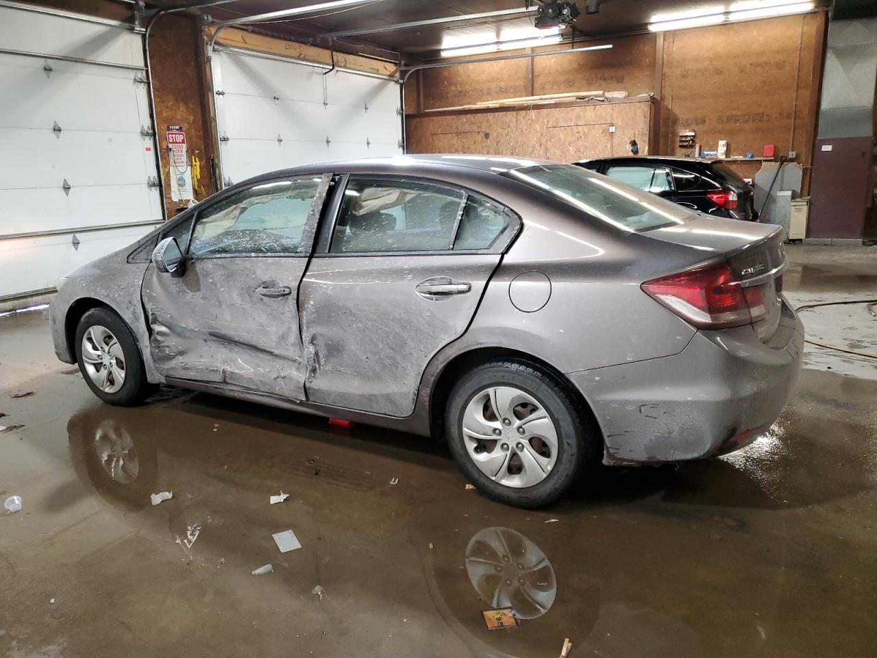 2015 HONDA CIVIC LX - Фото 2