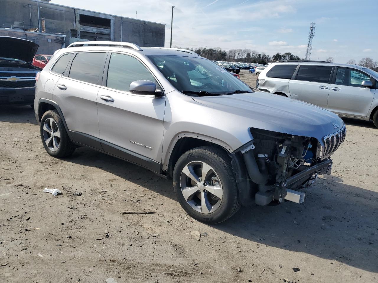 2019 JEEP CHEROKEE L - Фото 4