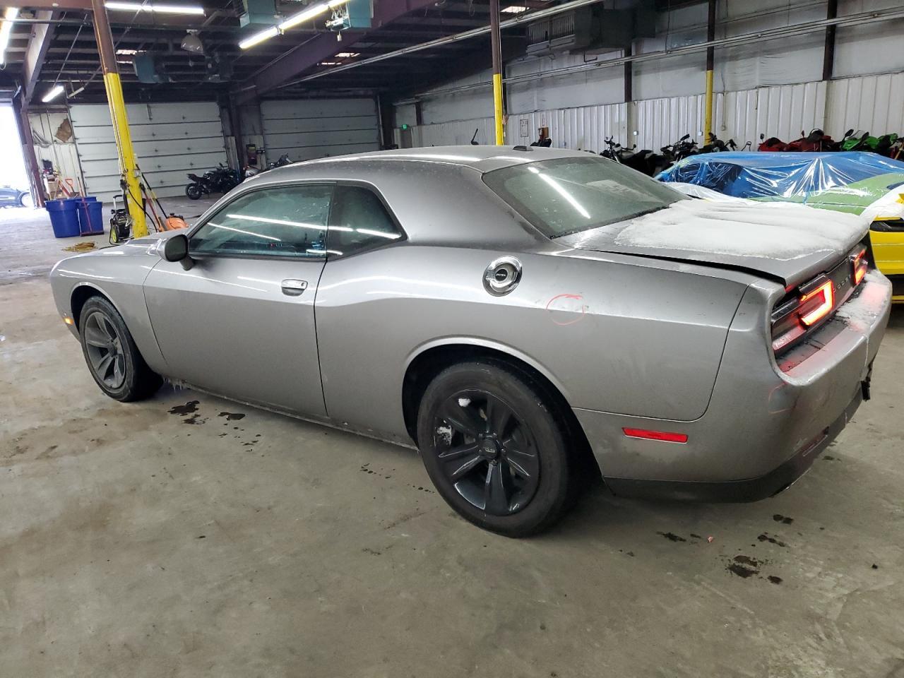 2015 DODGE CHALLENGER - Фото 2