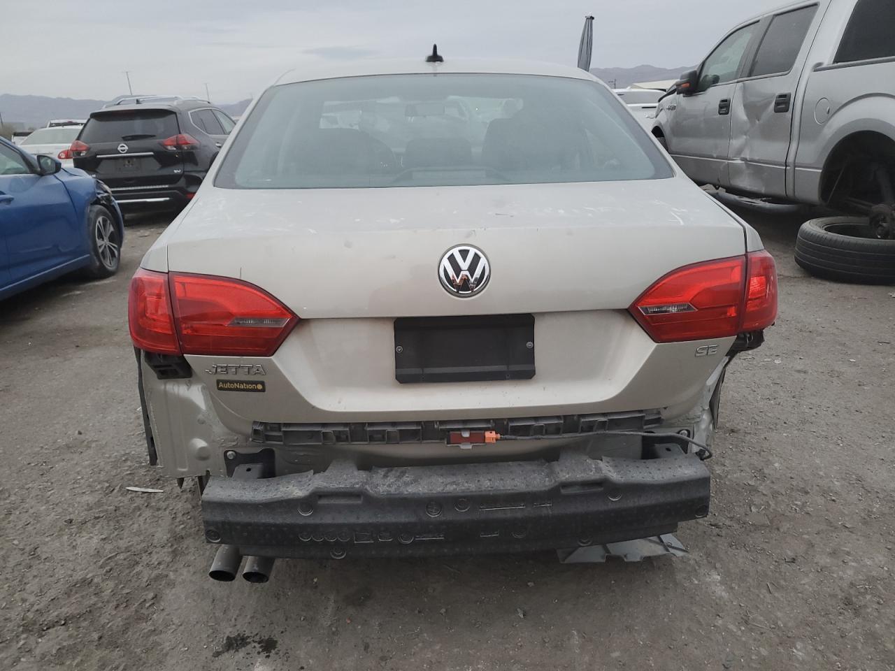 2014 VOLKSWAGEN JETTA SE - Фото 6