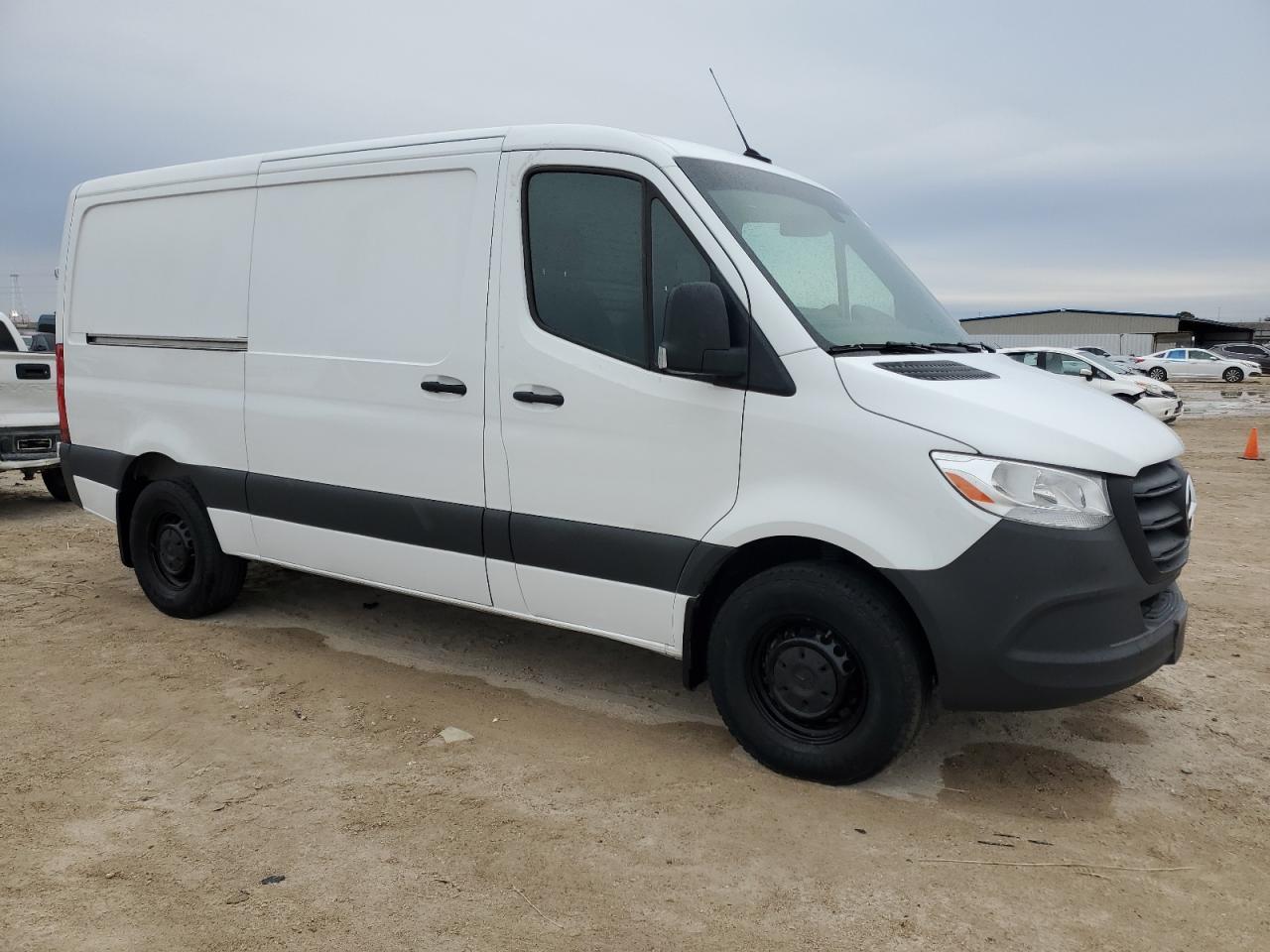 2024 MERCEDES-BENZ SPRINTER 2 - Фото 4