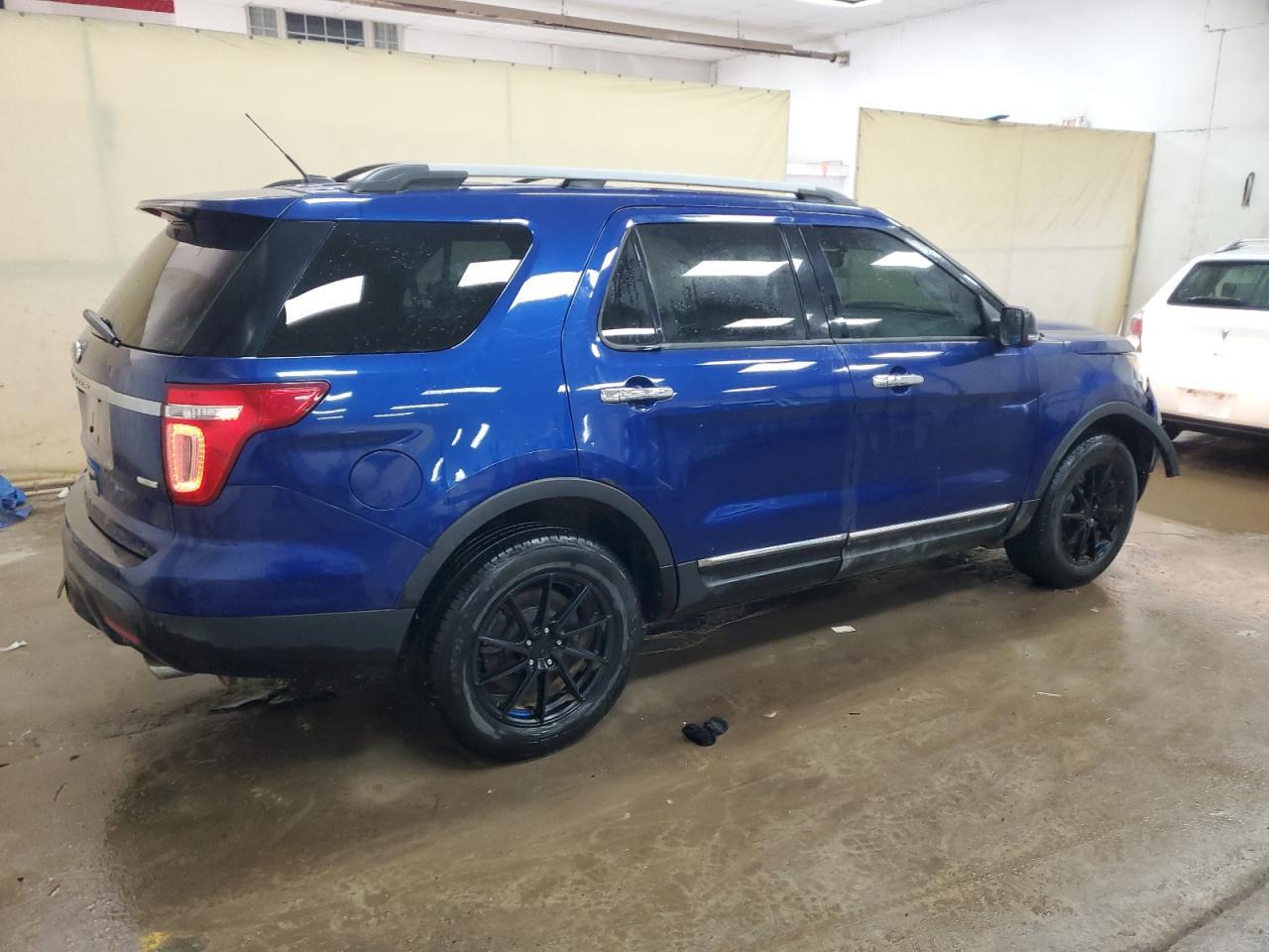 2013 FORD EXPLORER X - Фото 3