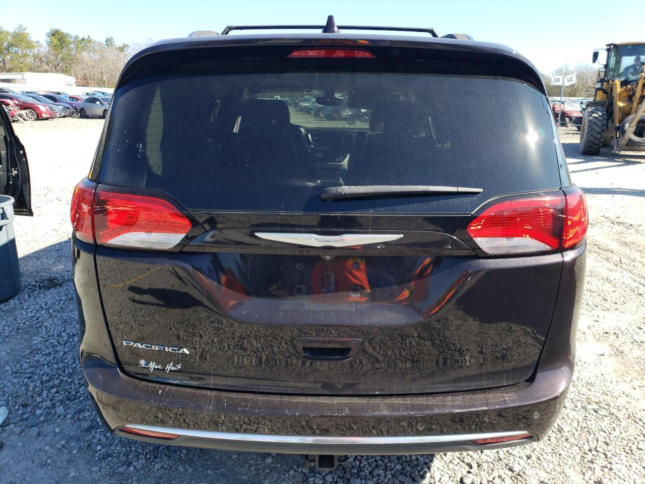 2017 CHRYSLER PACIFICA T - Image 6