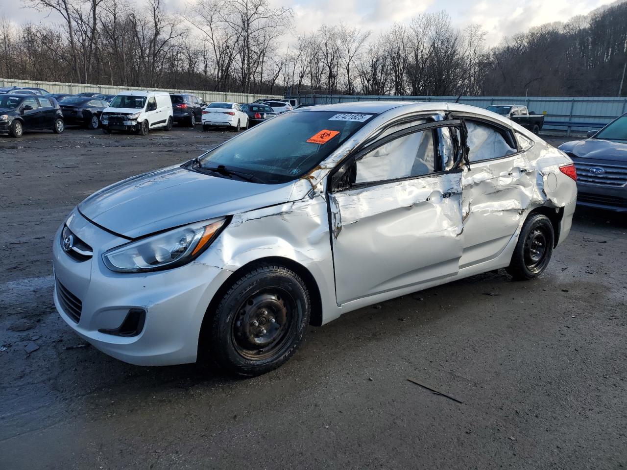2016 HYUNDAI ACCENT SE