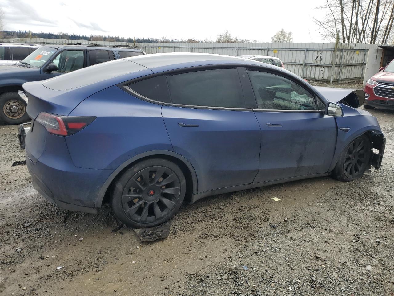 2022 TESLA MODEL Y - Фото 3