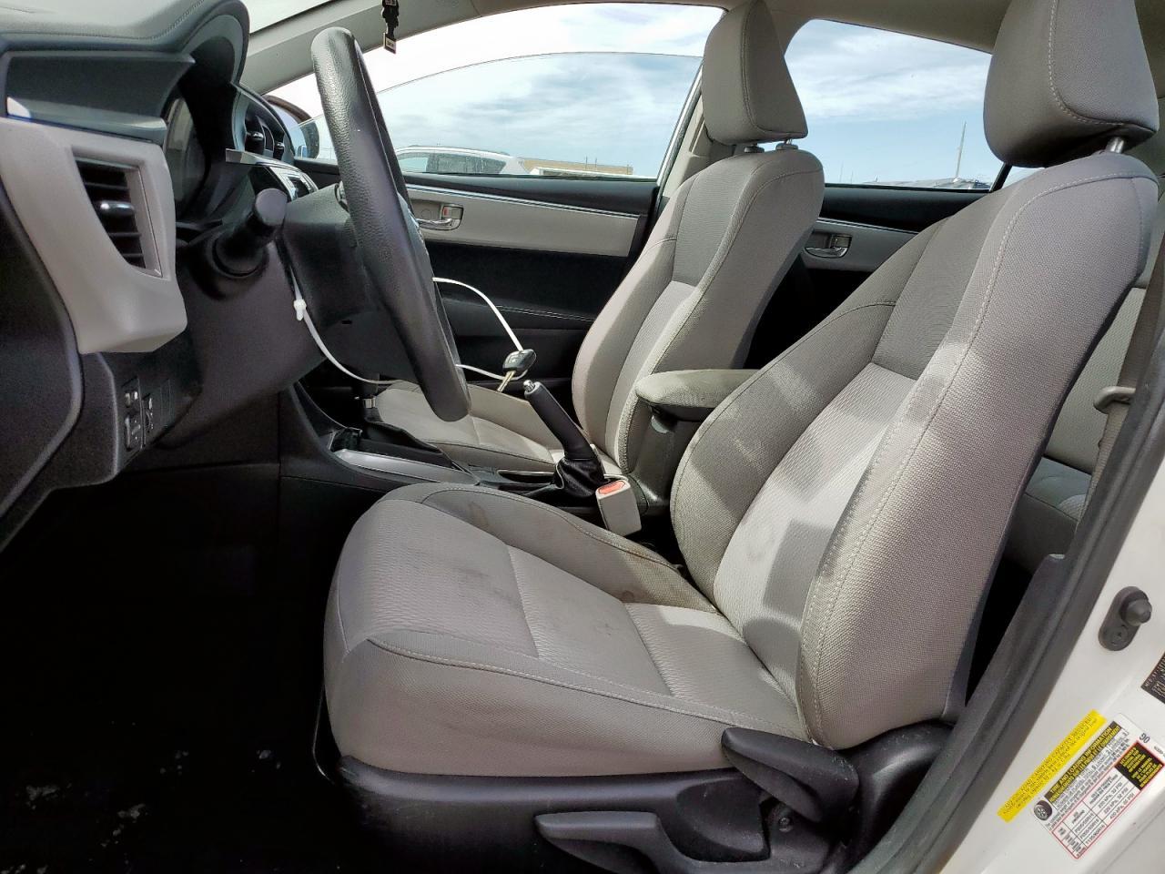 2015 TOYOTA COROLLA L - Image 7