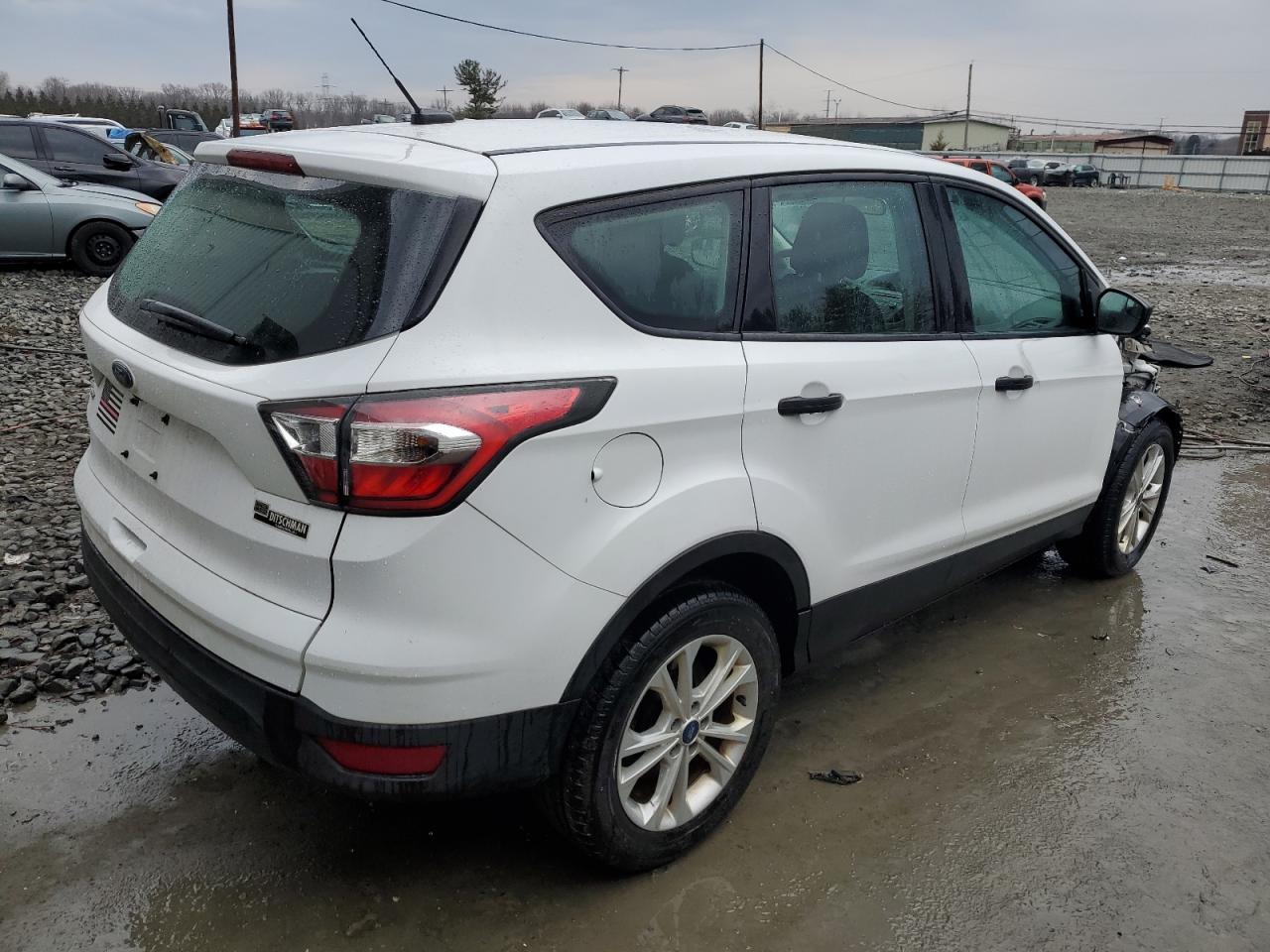 2017 FORD ESCAPE S - Image 3