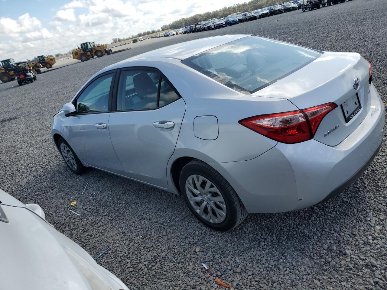 2019 TOYOTA COROLLA L - Image 2