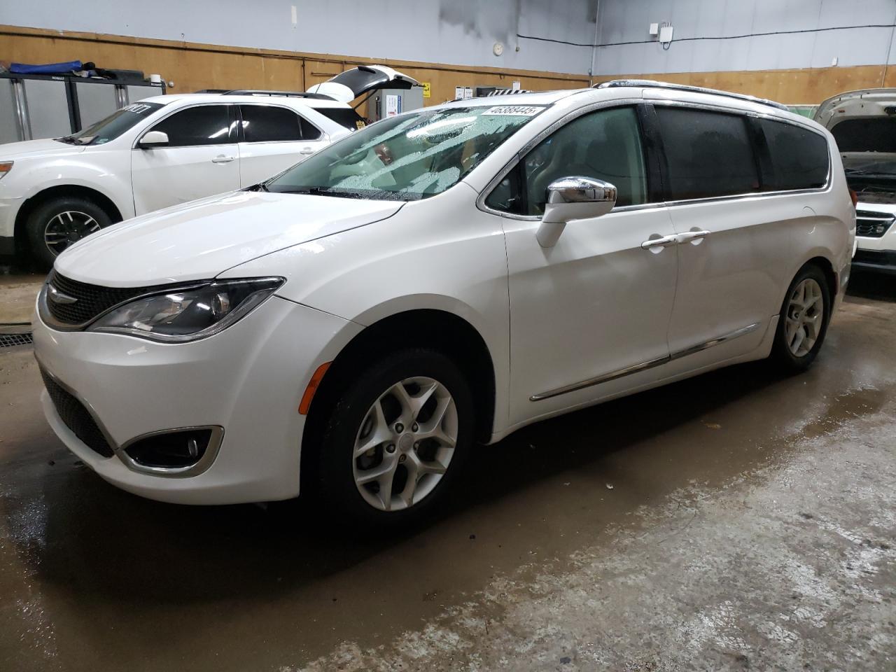 2020 CHRYSLER PACIFICA L