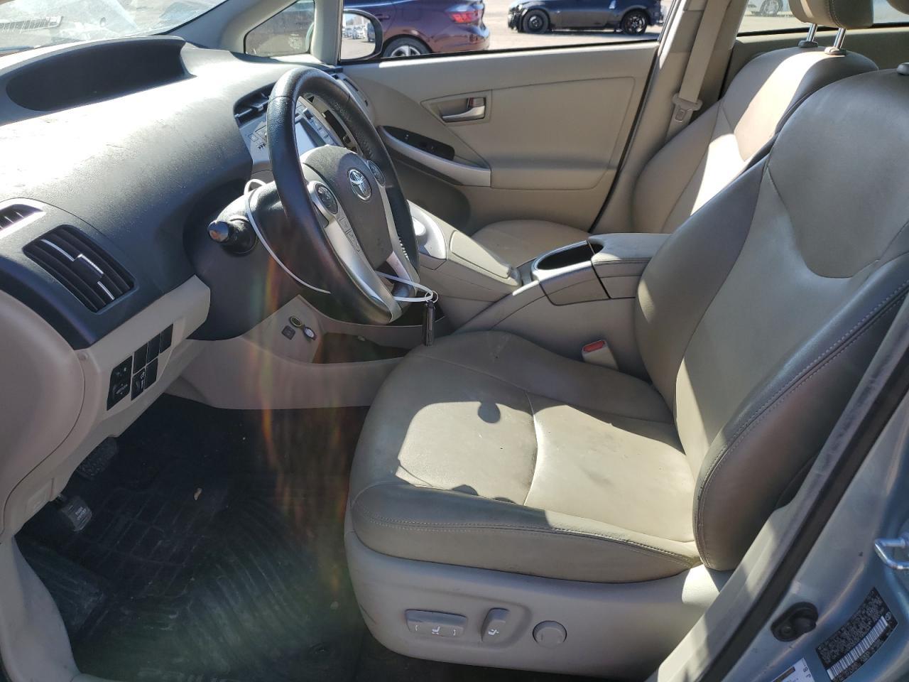2015 TOYOTA PRIUS - Фото 7