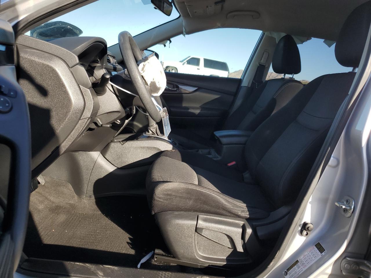 2017 NISSAN ROGUE S - Image 7