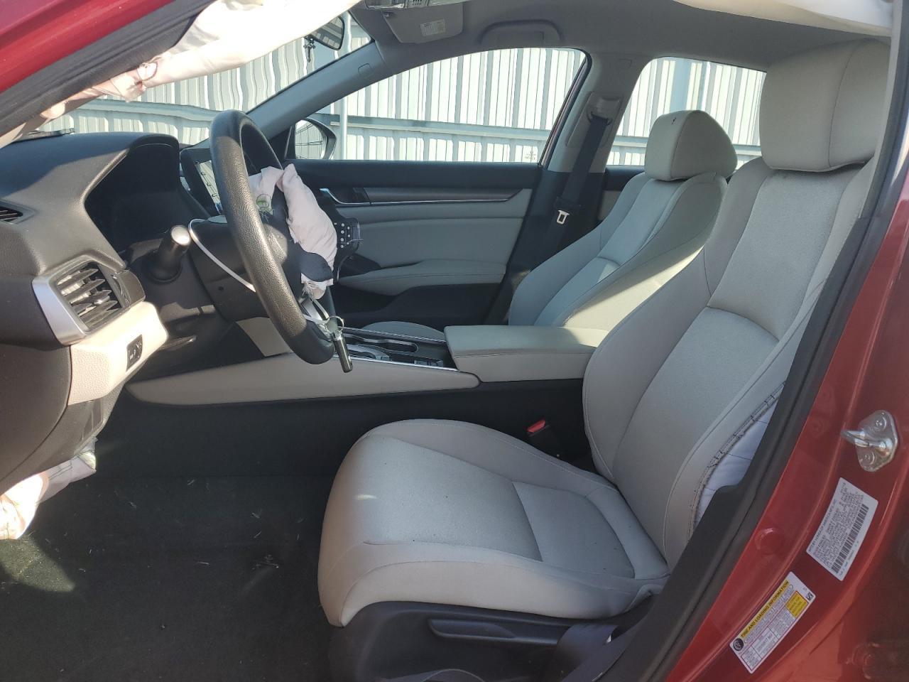 2018 HONDA ACCORD LX - Фото 7