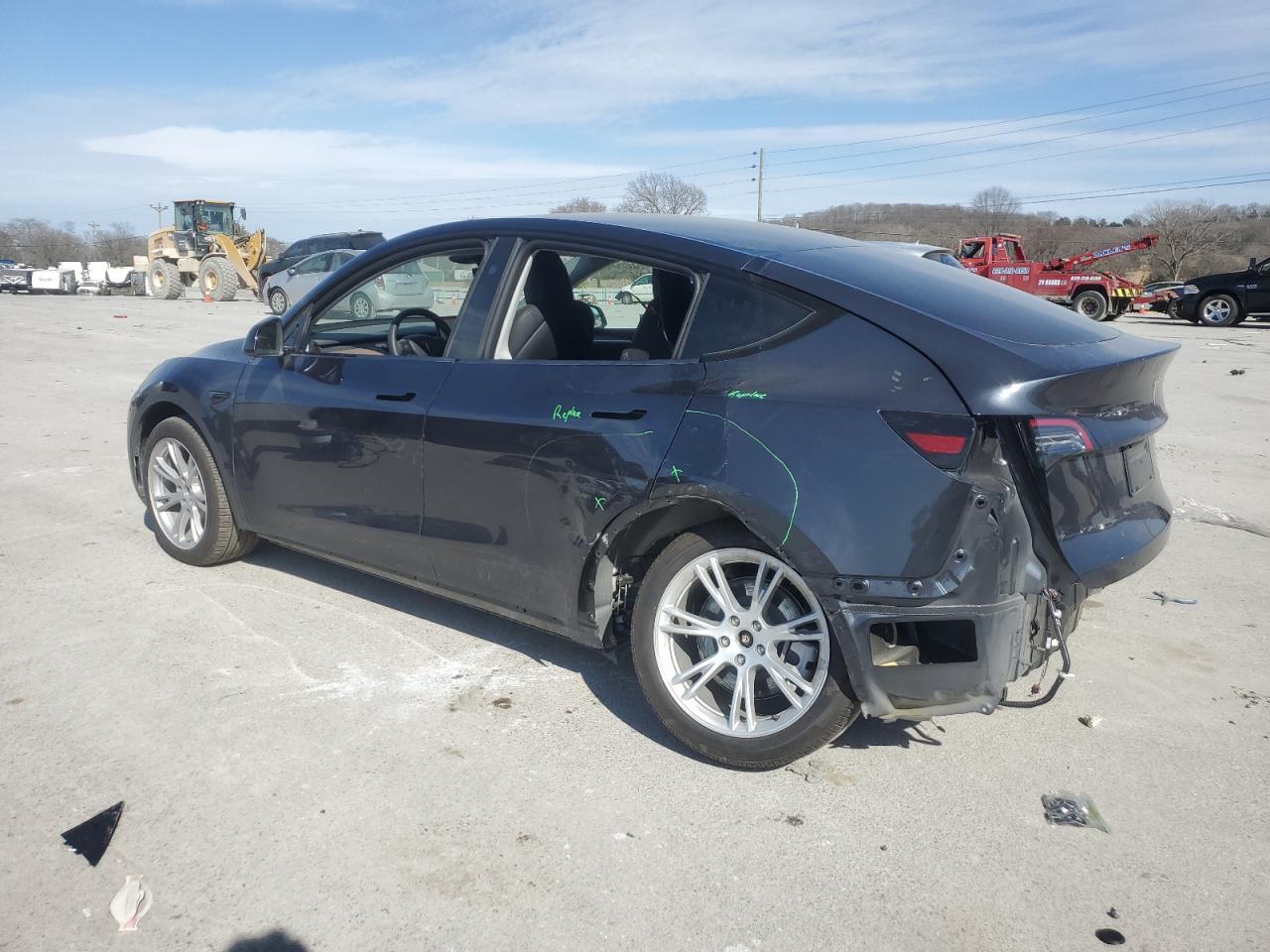 2024 TESLA MODEL Y - Image 2