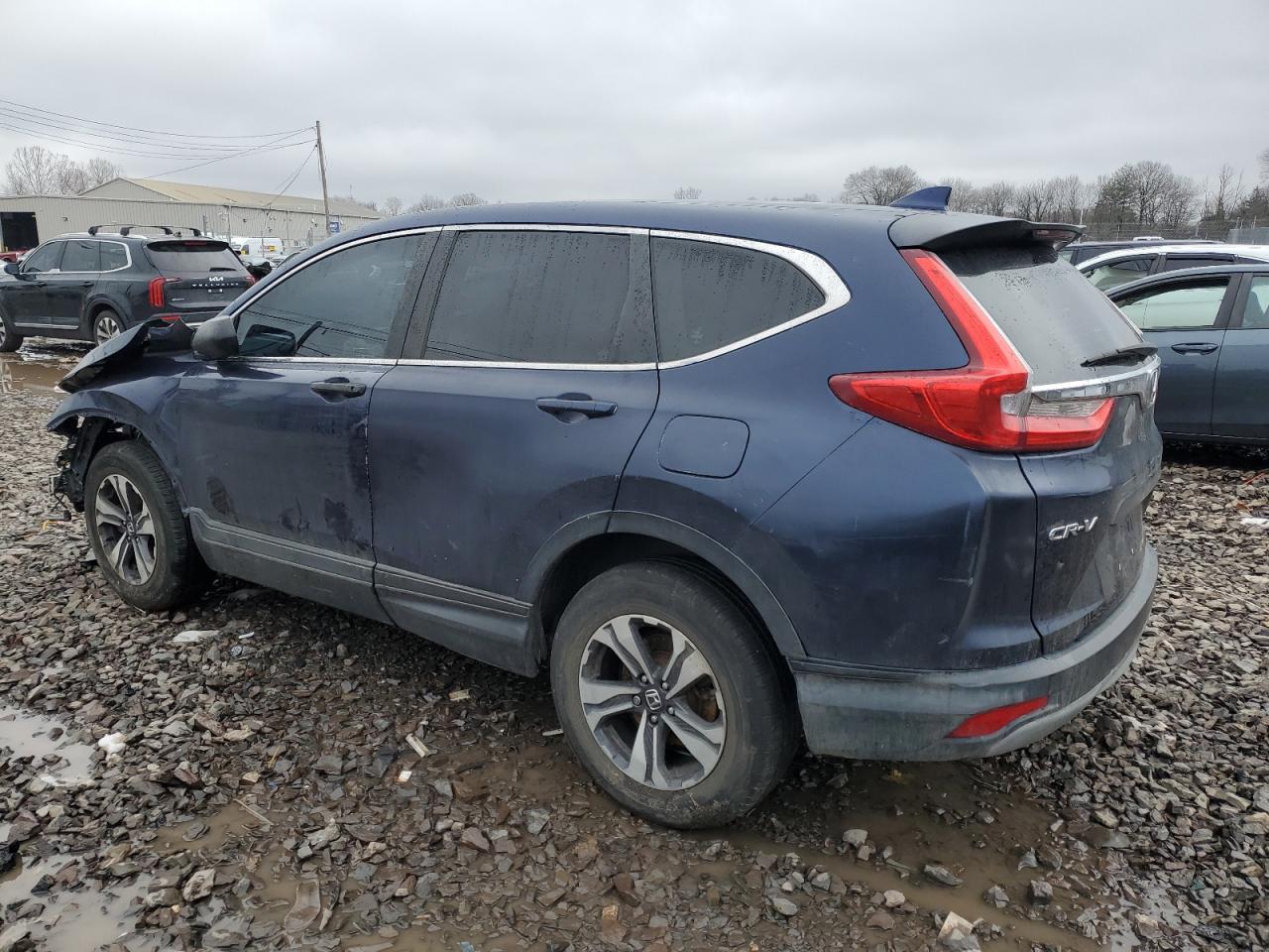2017 HONDA CR-V LX - Фото 2