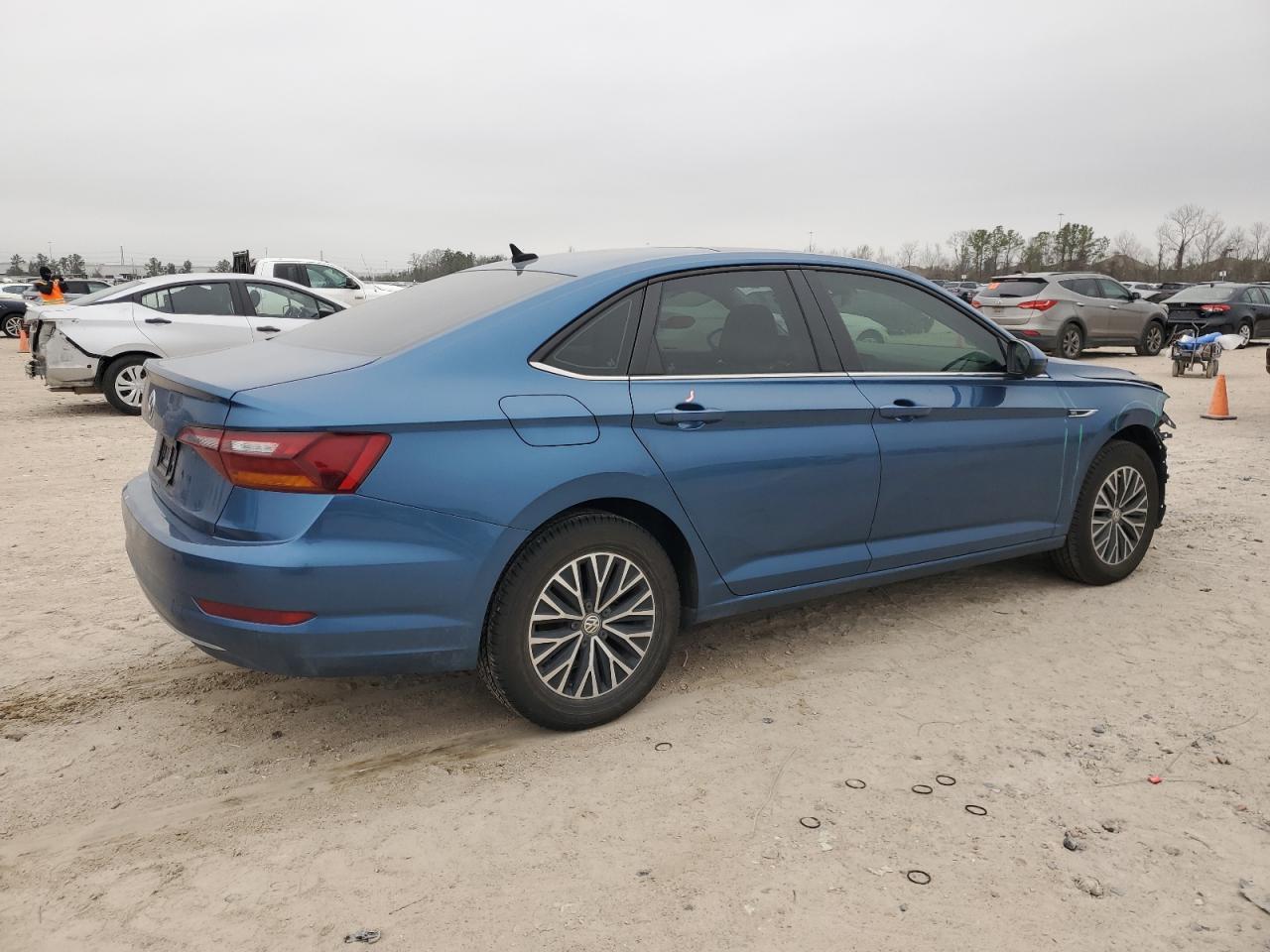 2019 VOLKSWAGEN JETTA SEL - Image 3