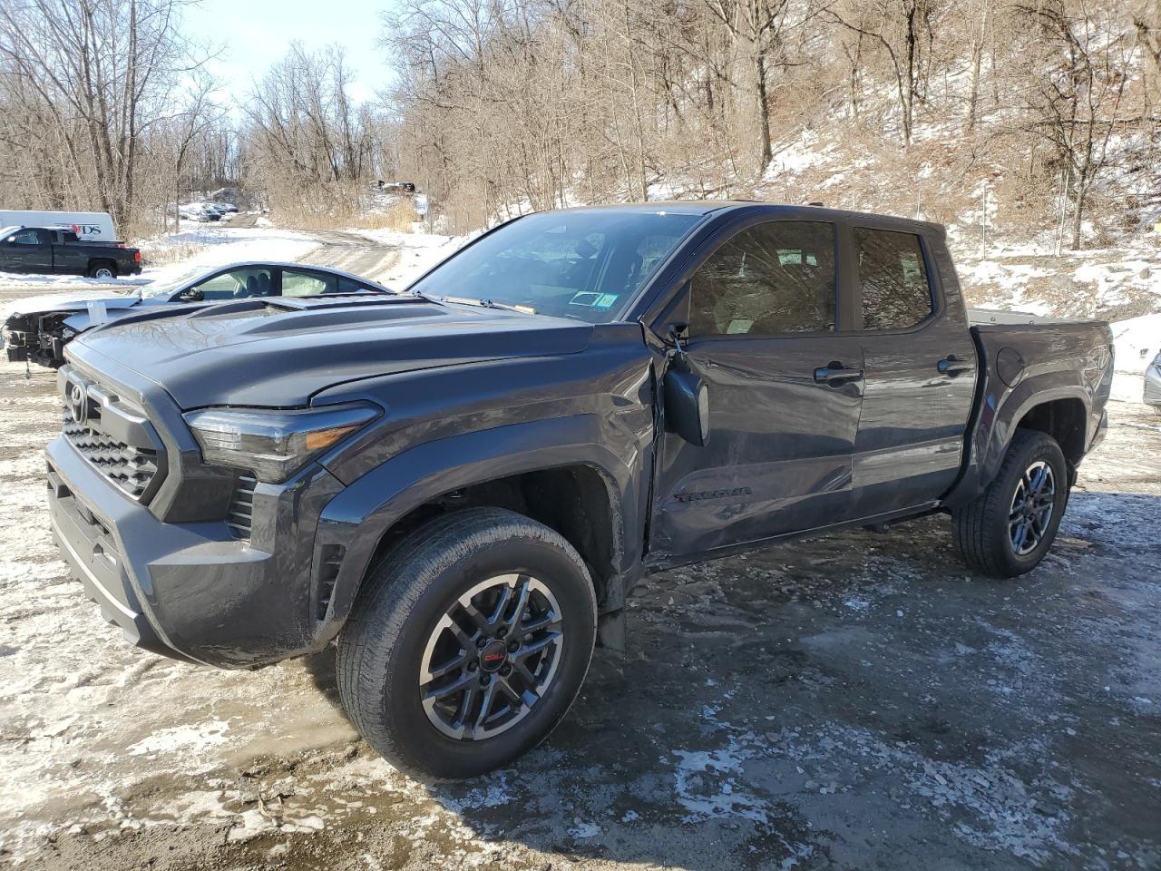 2024 TOYOTA TACOMA DOU
