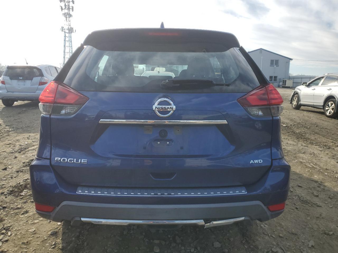 2017 NISSAN ROGUE S - Image 6