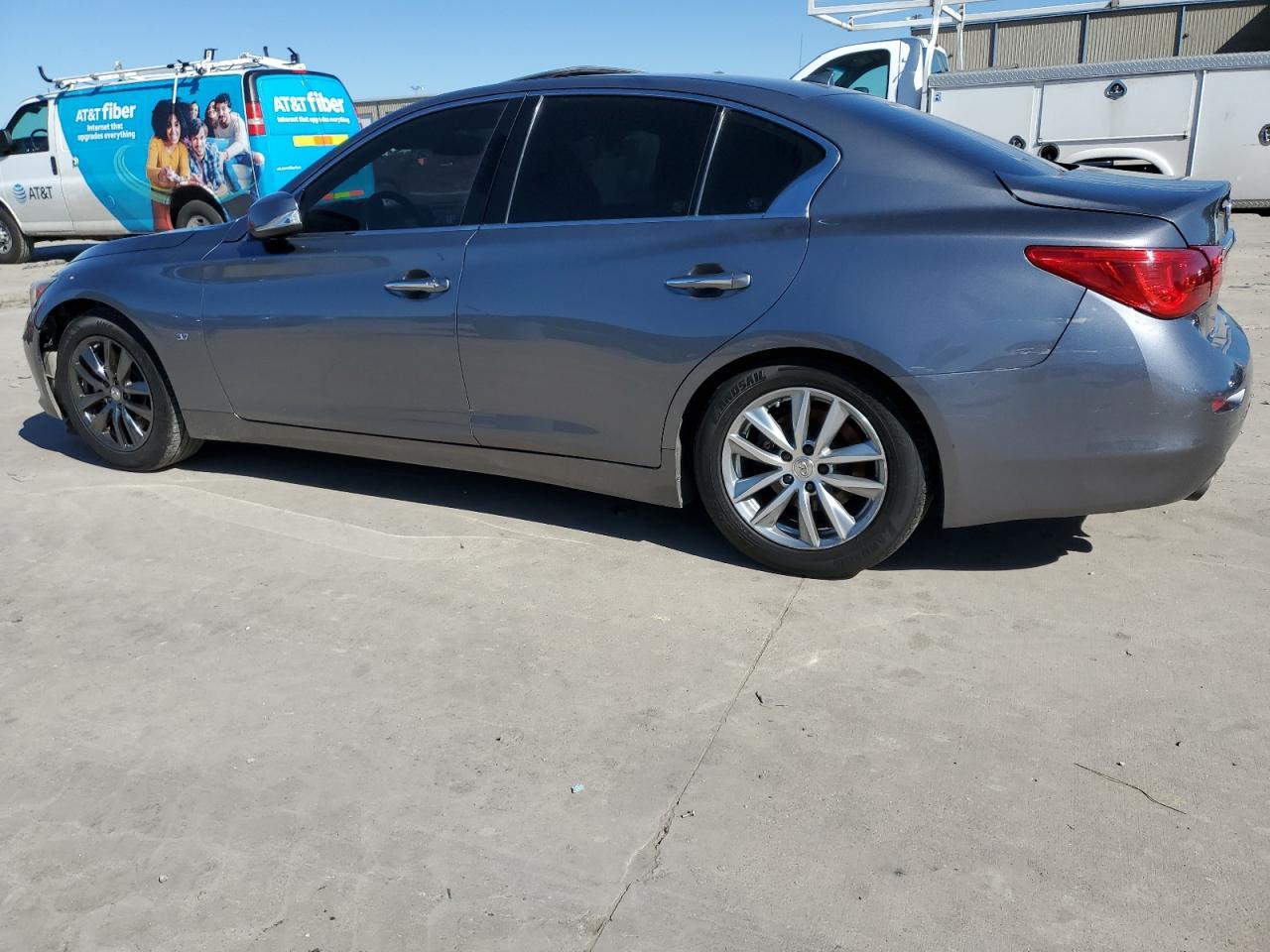 2015 INFINITI Q50 BASE - Фото 2