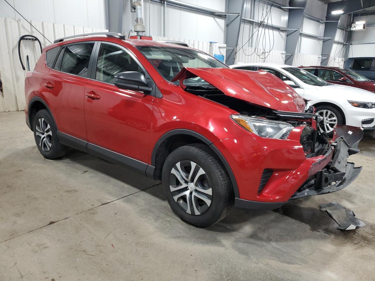 2017 TOYOTA RAV4 LE - Image 4