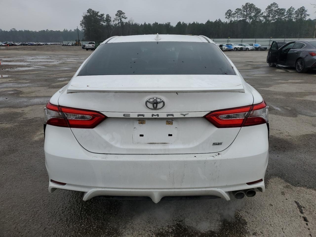 2019 TOYOTA CAMRY L - Фото 6