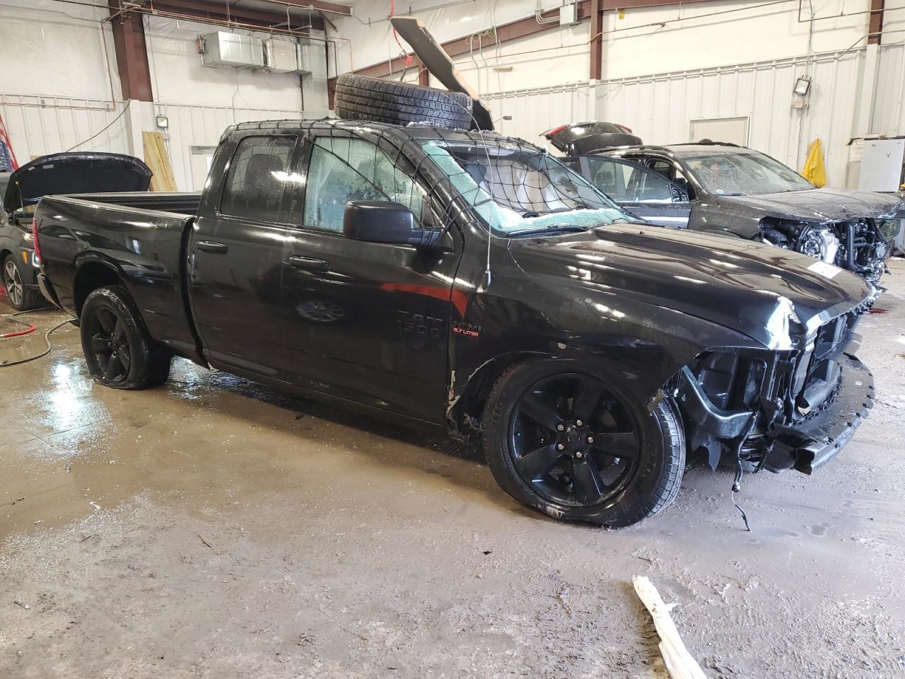 2018 RAM 1500 ST - Фото 4