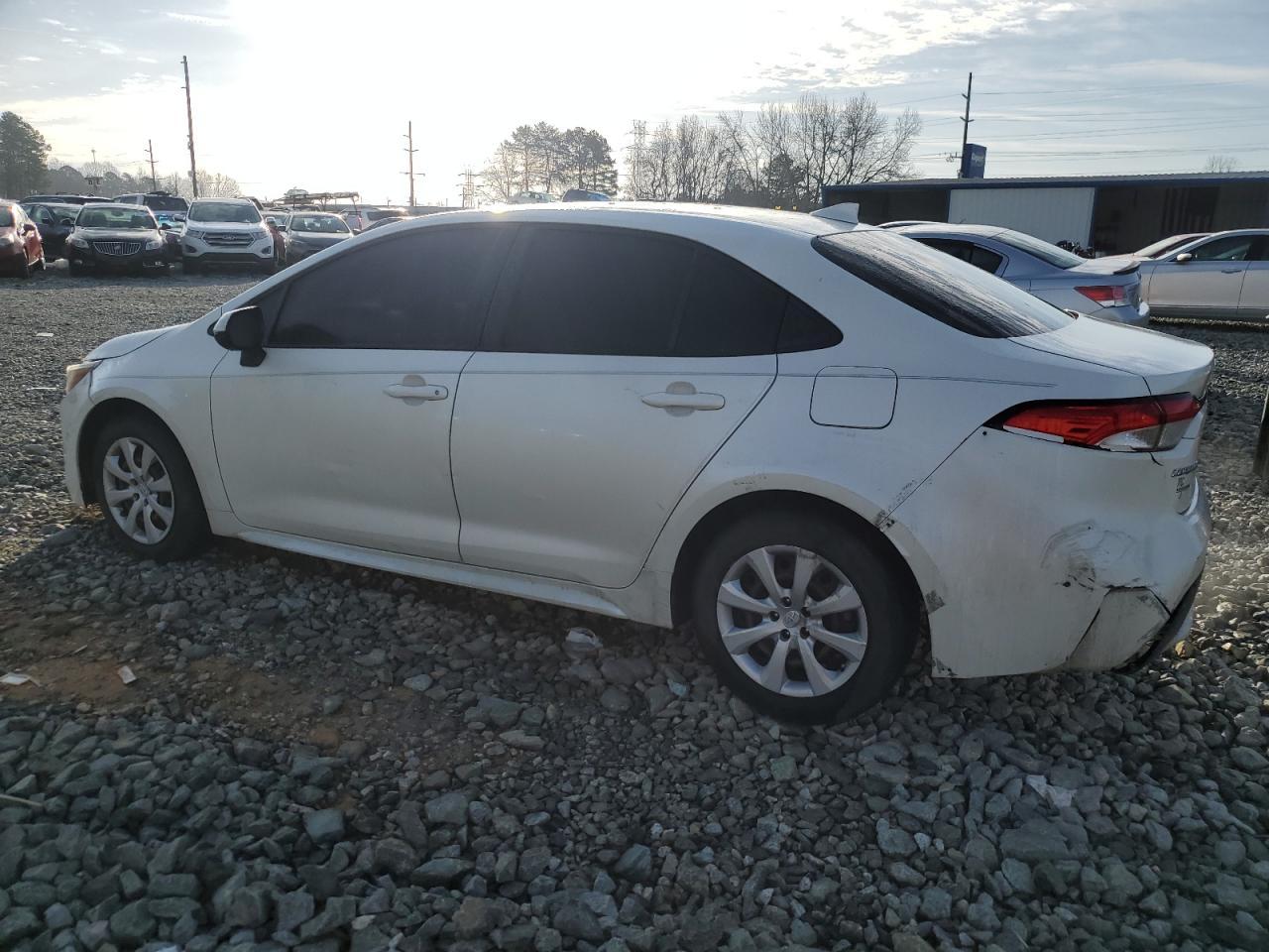 2021 TOYOTA COROLLA LE - Фото 2