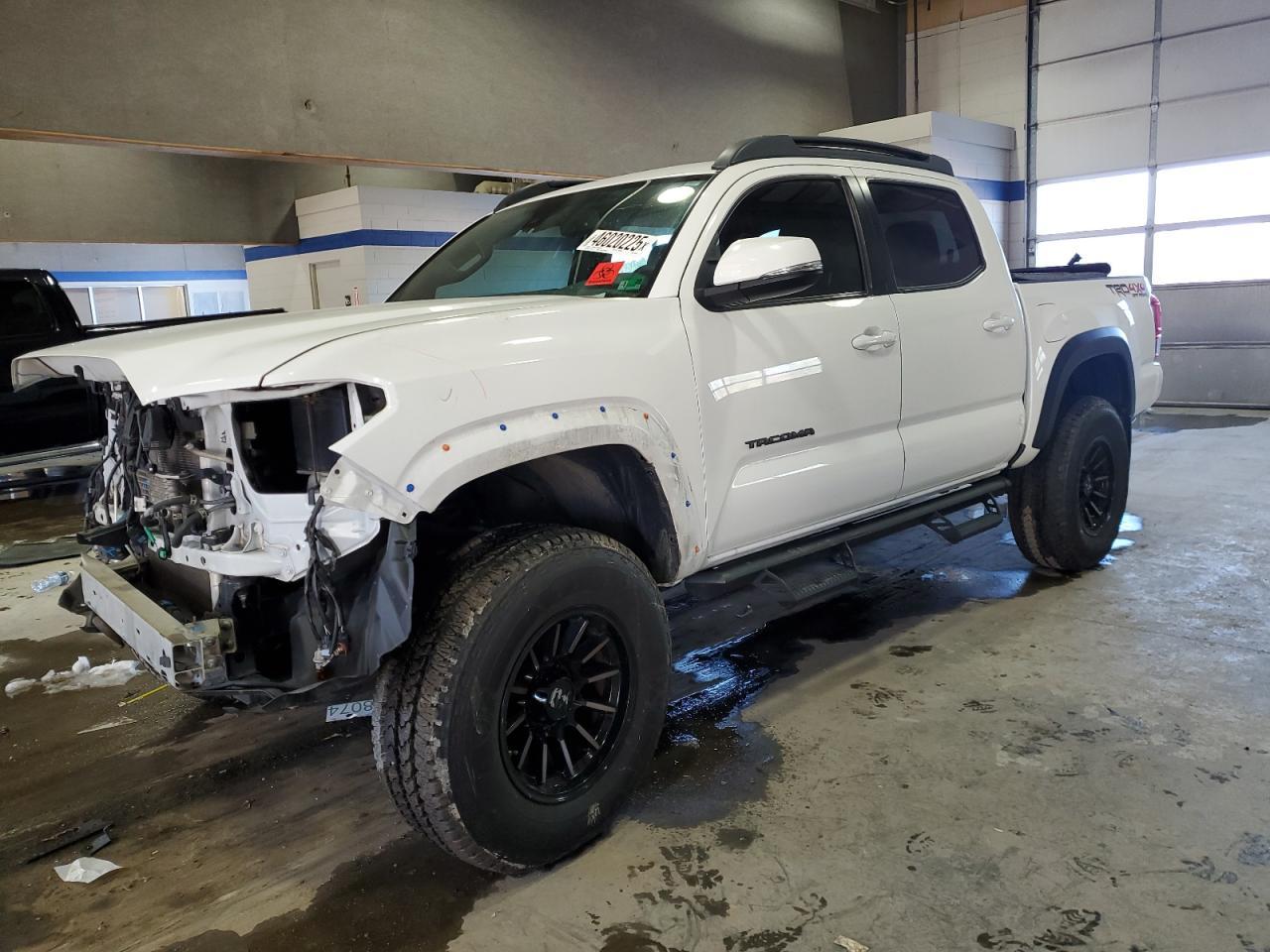 2019 TOYOTA TACOMA DOU