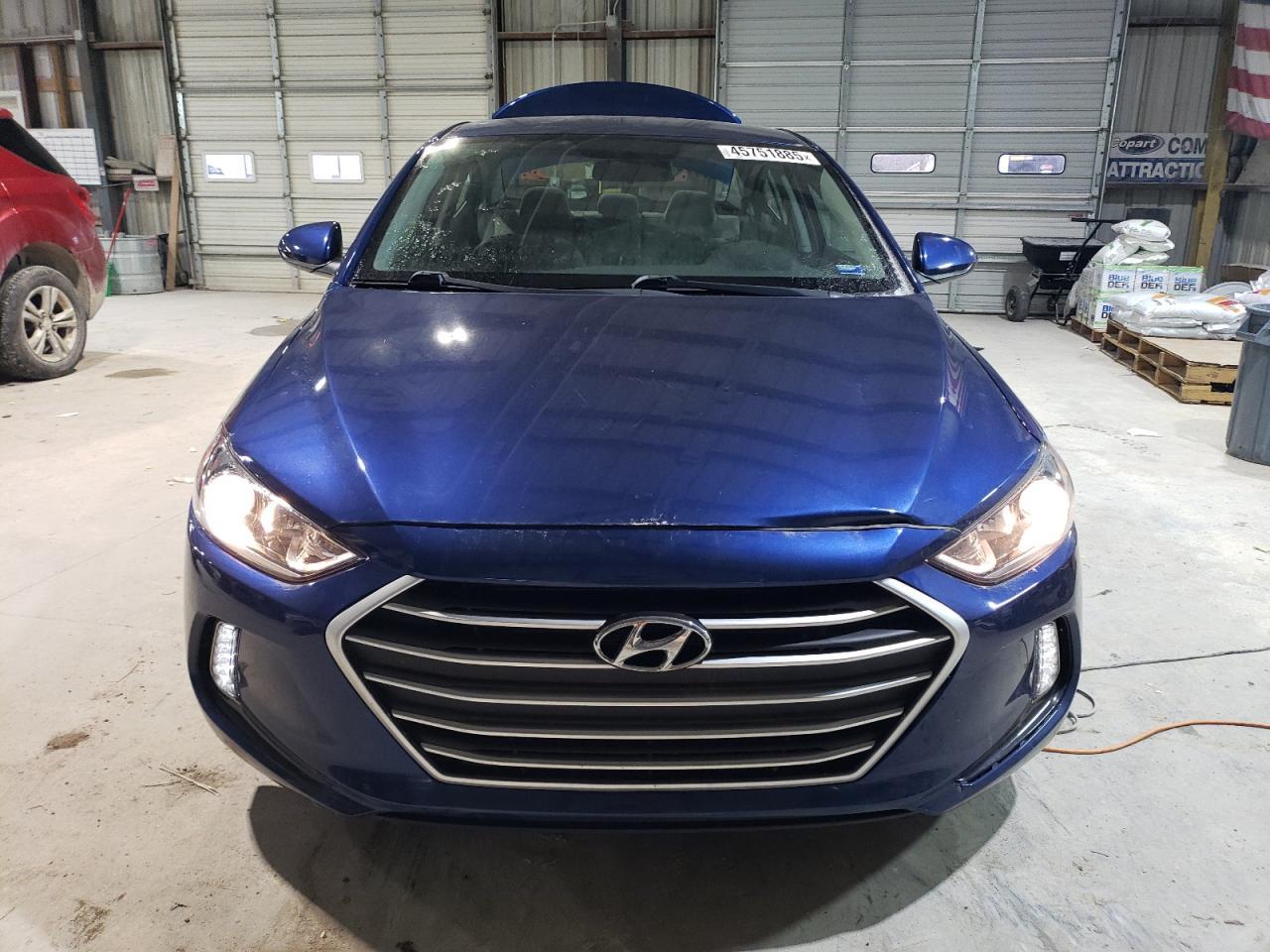 2017 HYUNDAI ELANTRA SE - Image 5