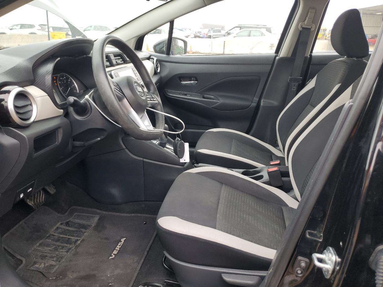 2021 NISSAN VERSA SV - Фото 7