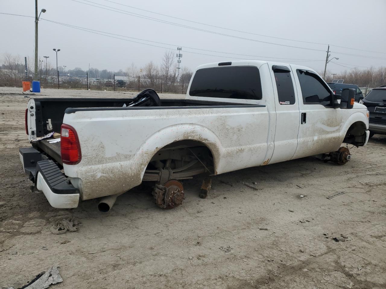 2012 FORD F250 SUPER - Фото 3