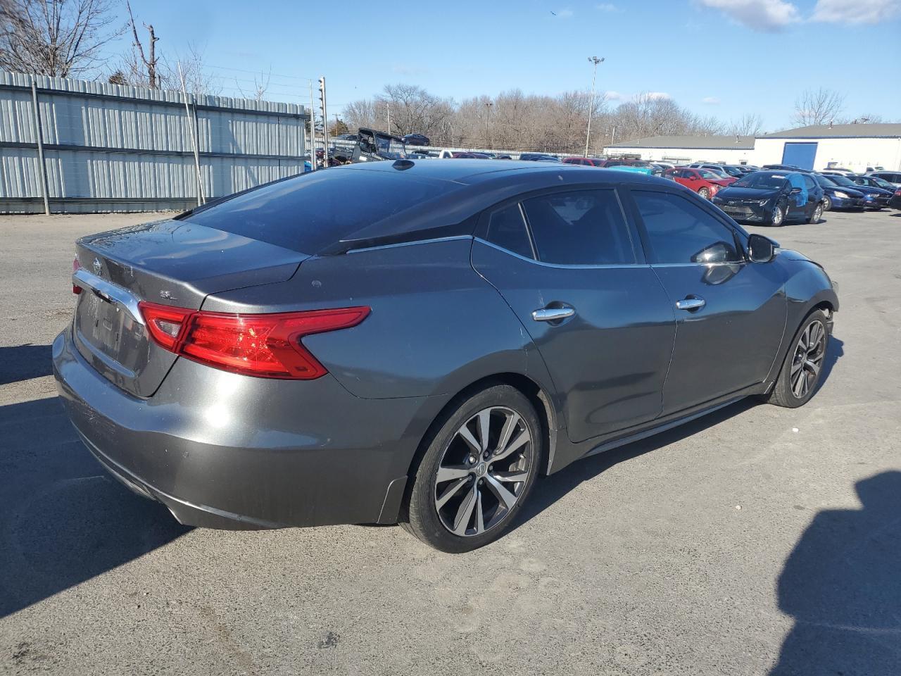 2017 NISSAN MAXIMA 3.5 - Фото 3