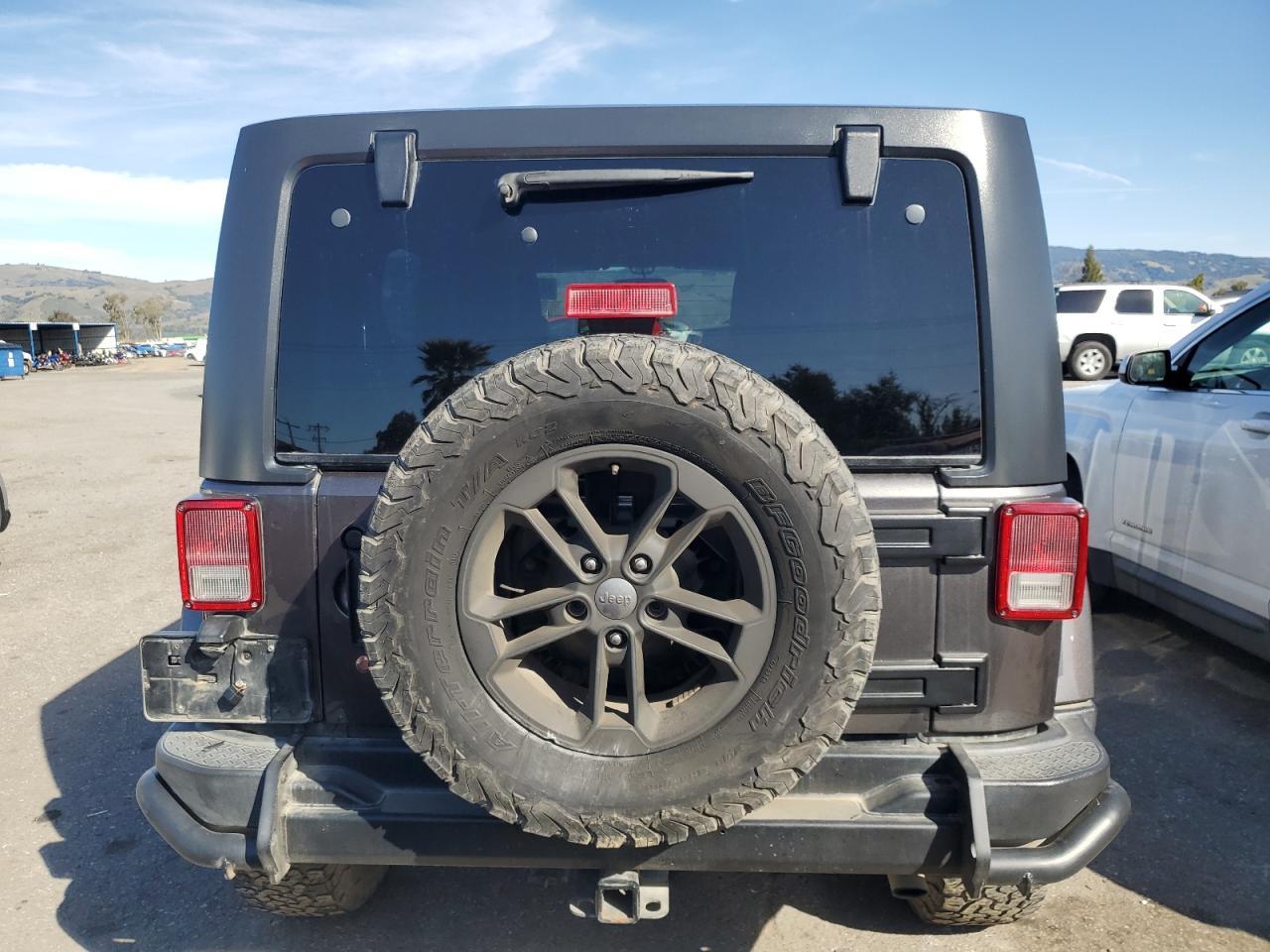 2017 JEEP WRANGLER U - Фото 6
