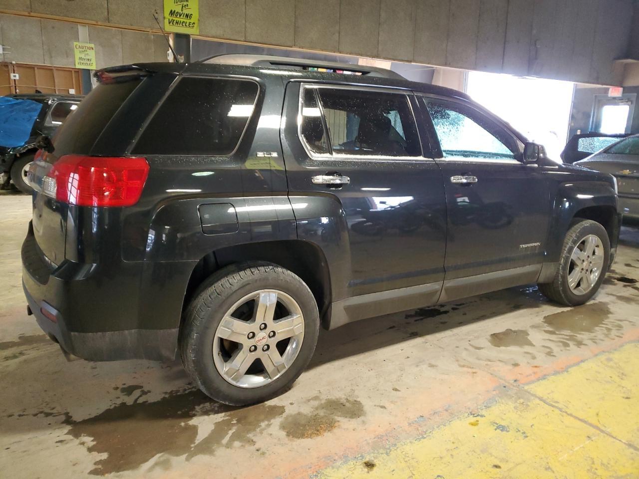 2012 GMC TERRAIN SL - Image 3
