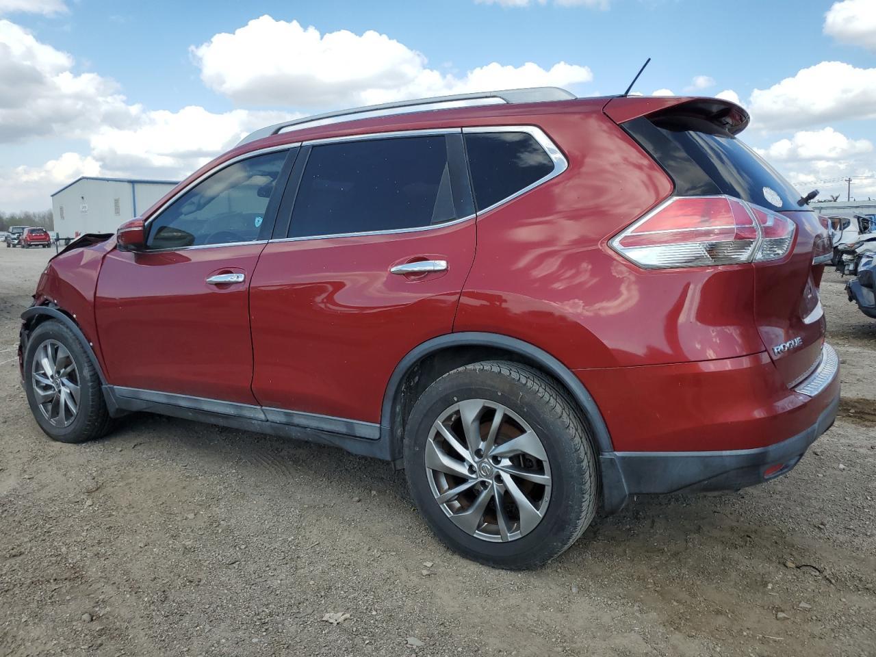 2015 NISSAN ROGUE S - Image 2