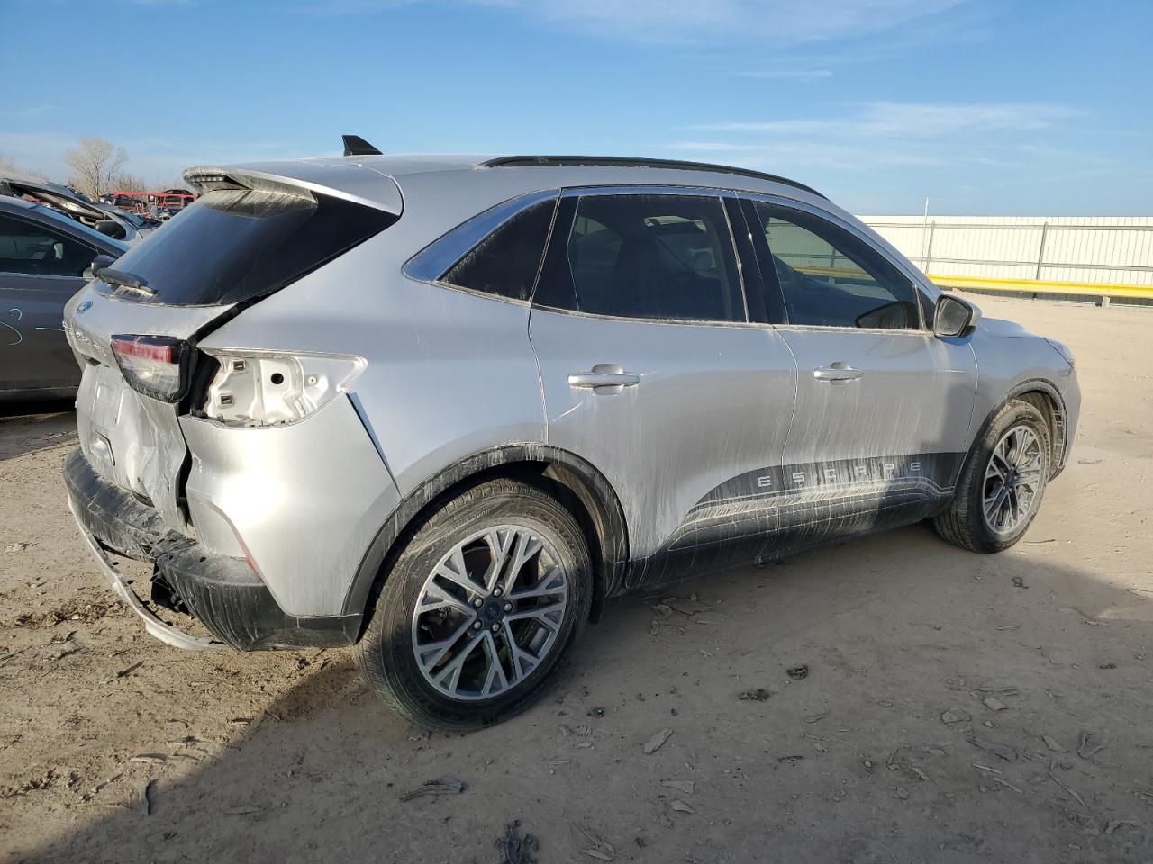 2020 FORD ESCAPE SEL - Image 3