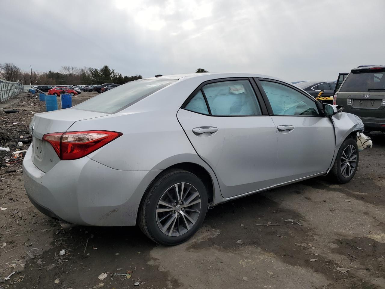 2019 TOYOTA COROLLA L - Image 3