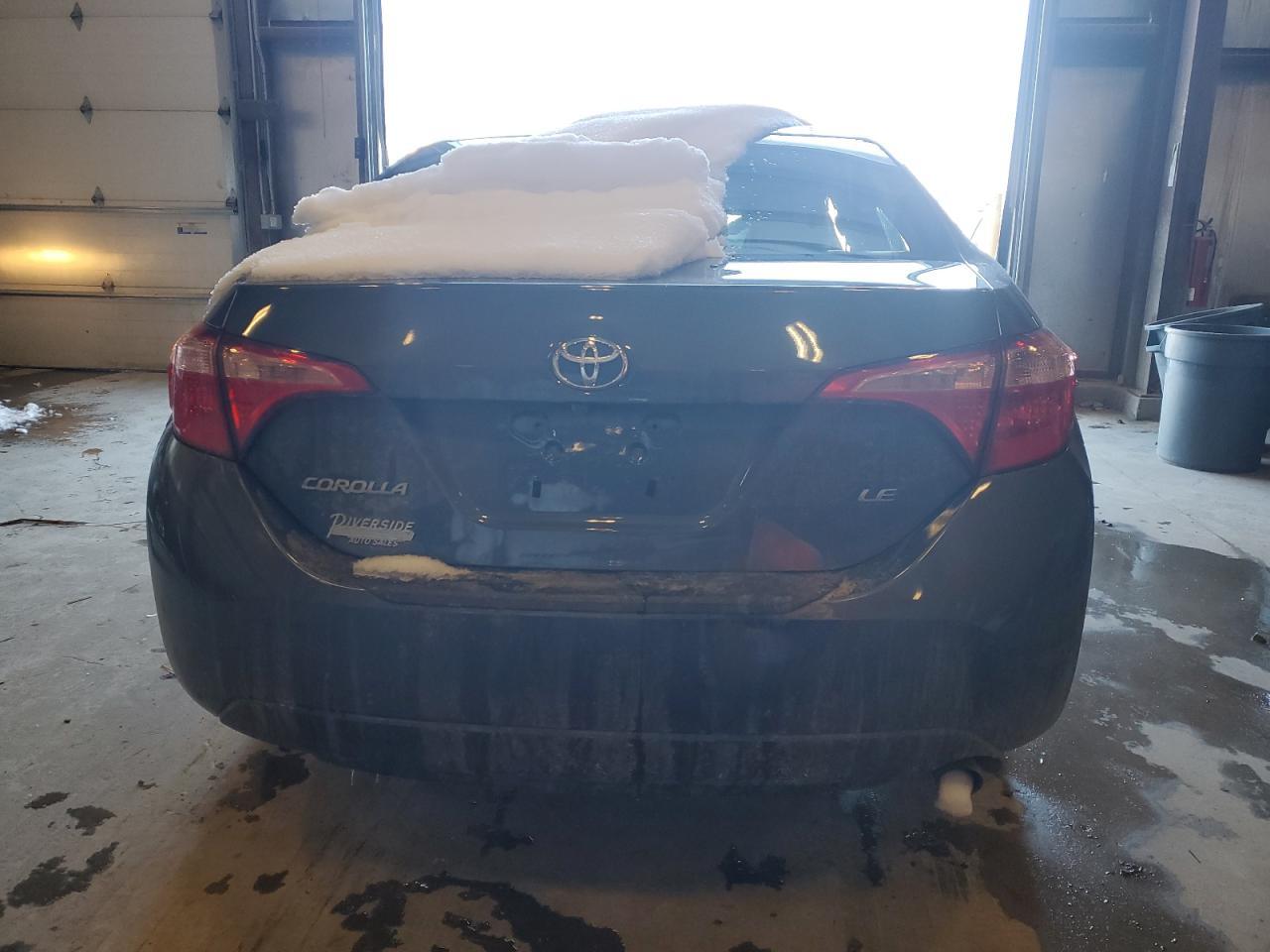2018 TOYOTA COROLLA L - Фото 6