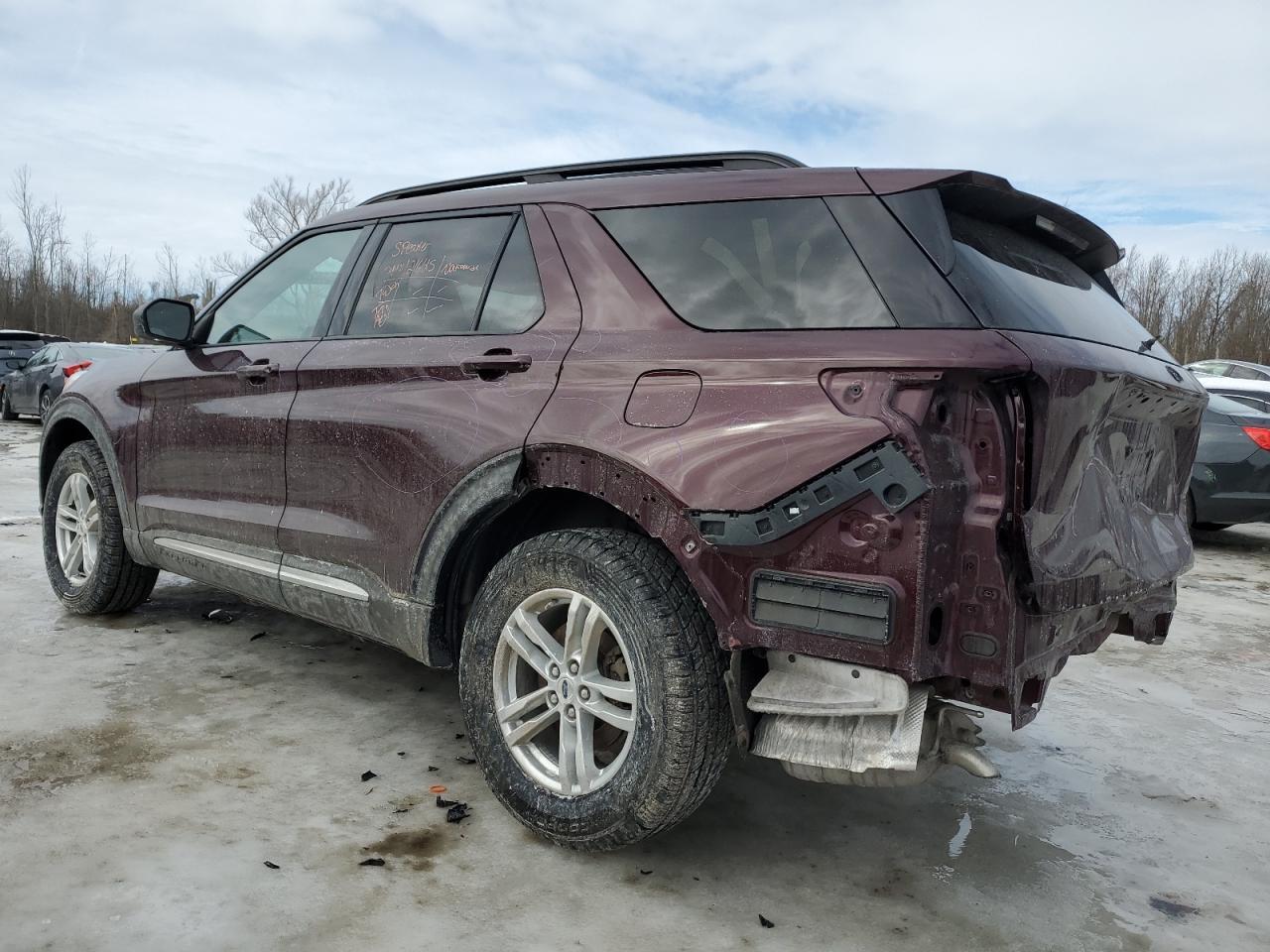 2022 FORD EXPLORER X - Фото 2