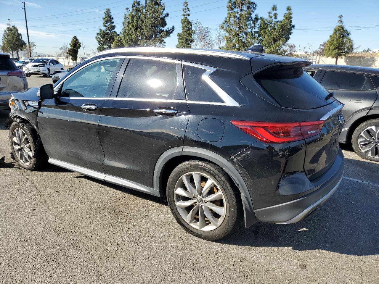 2019 INFINITI QX50 ESSEN - Image 2