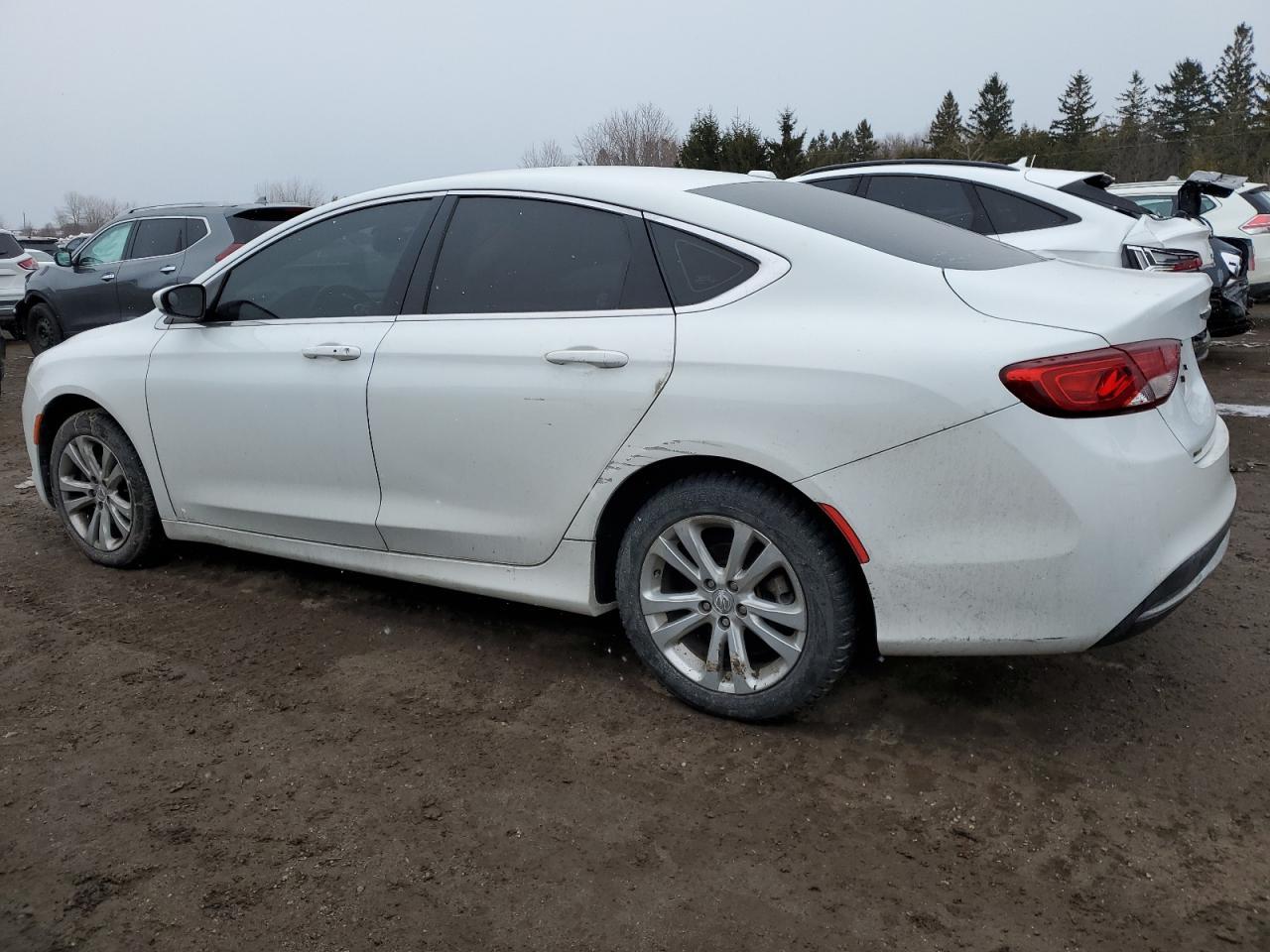 2015 CHRYSLER 200 LIMITE - Image 2