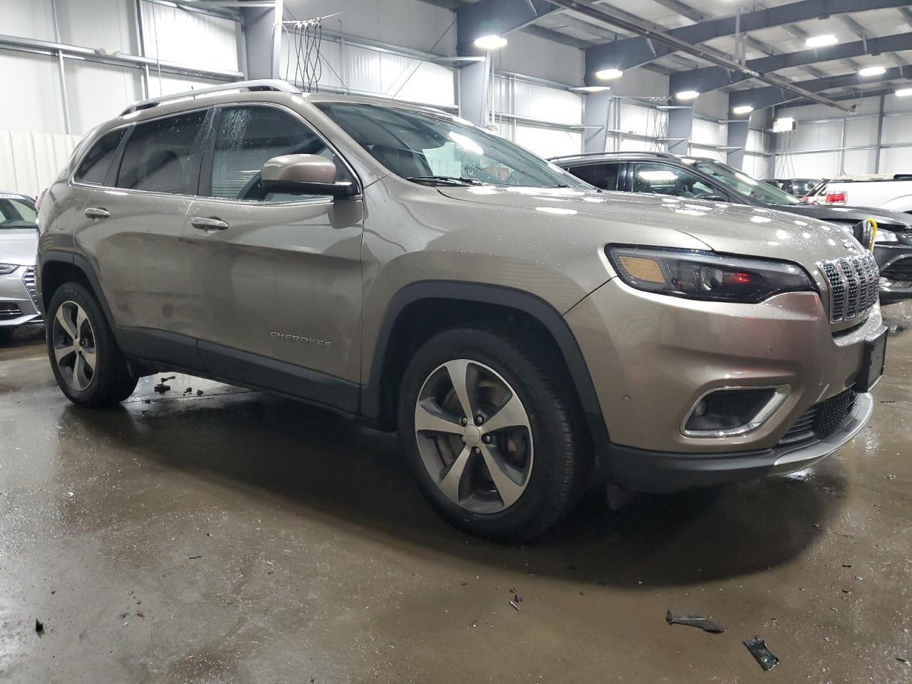2019 JEEP CHEROKEE L - Image 4