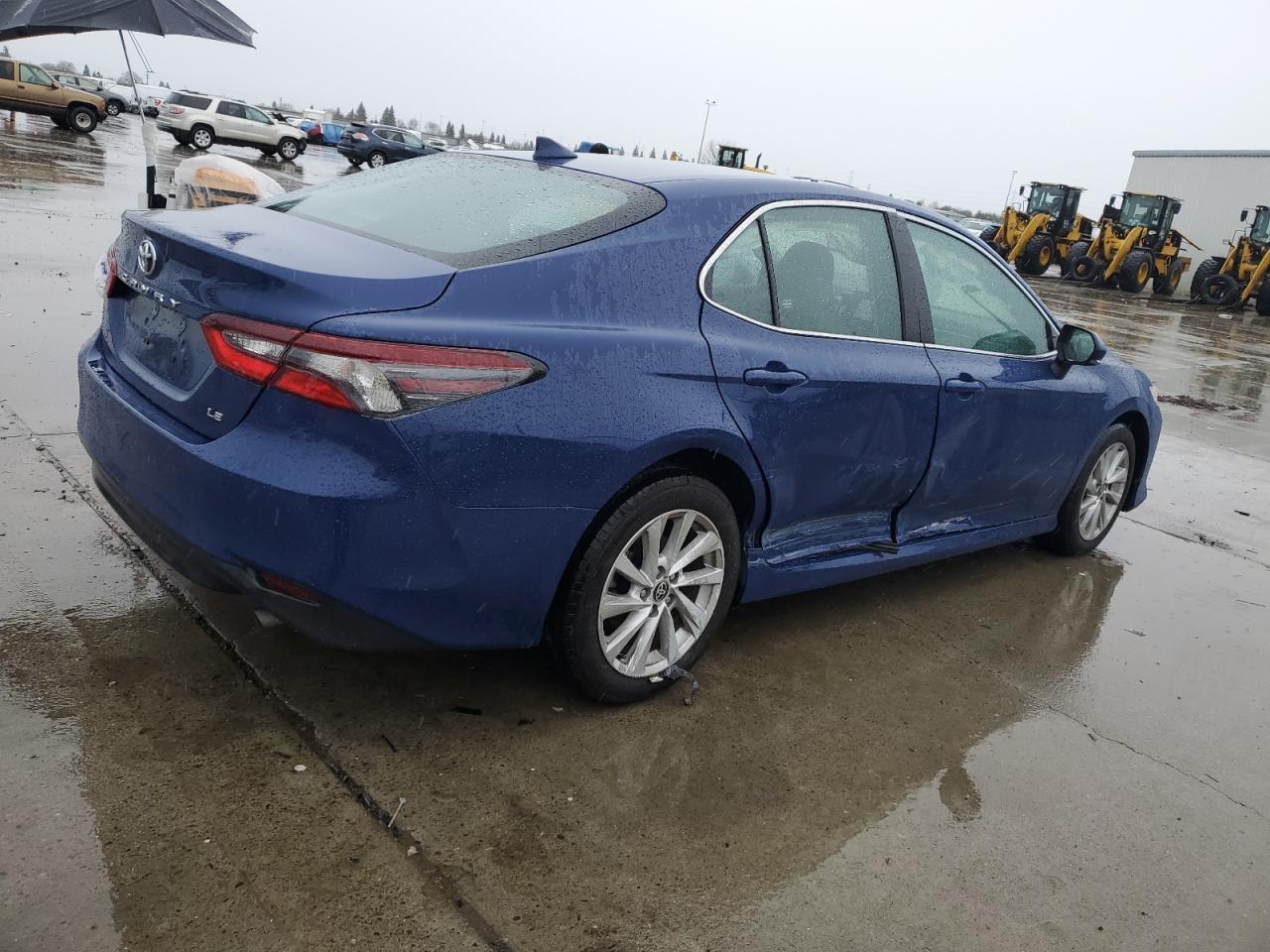 2023 TOYOTA CAMRY LE - Image 3