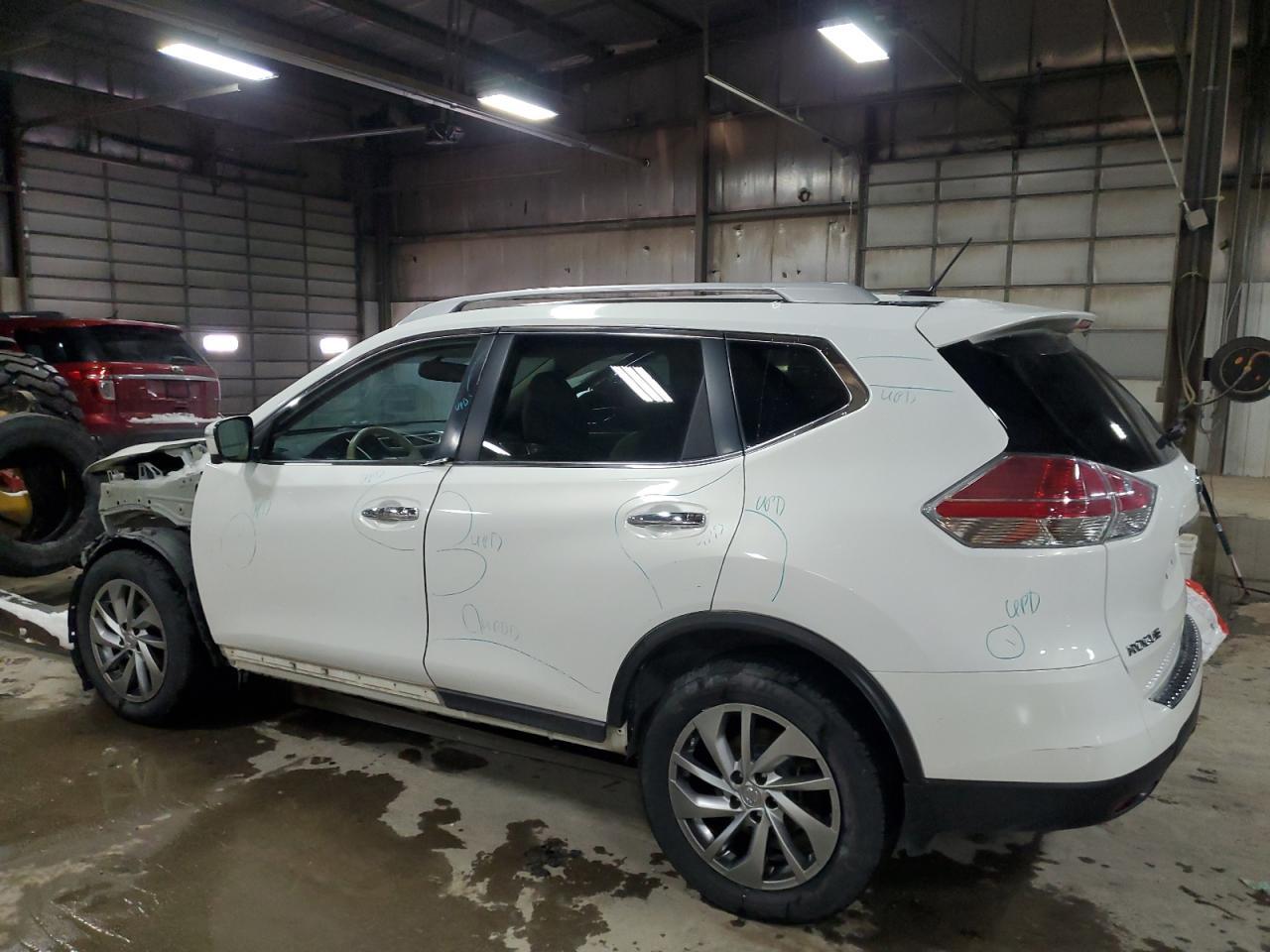 2014 NISSAN ROGUE S - Image 2