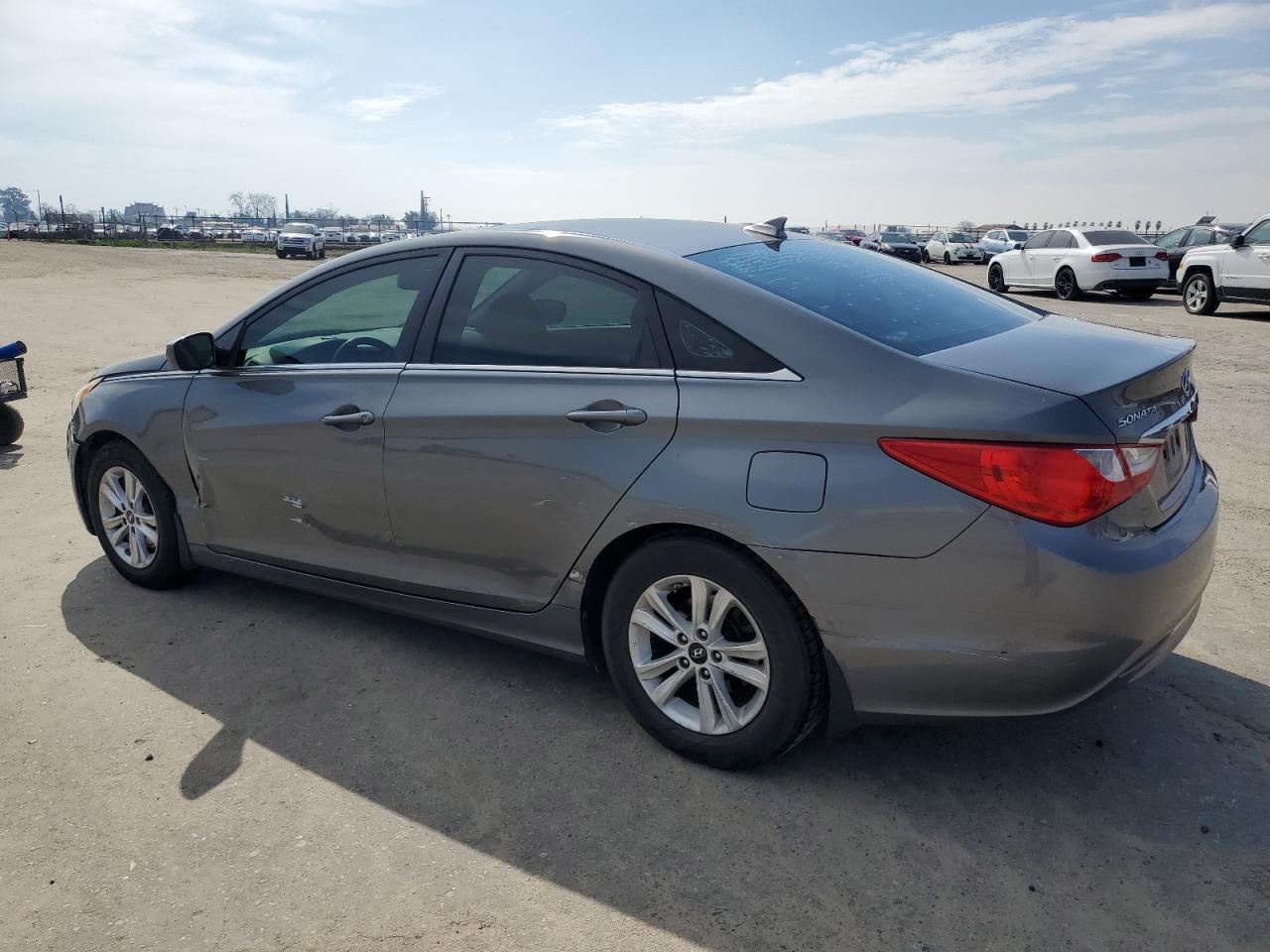 2013 HYUNDAI SONATA GLS - Фото 2