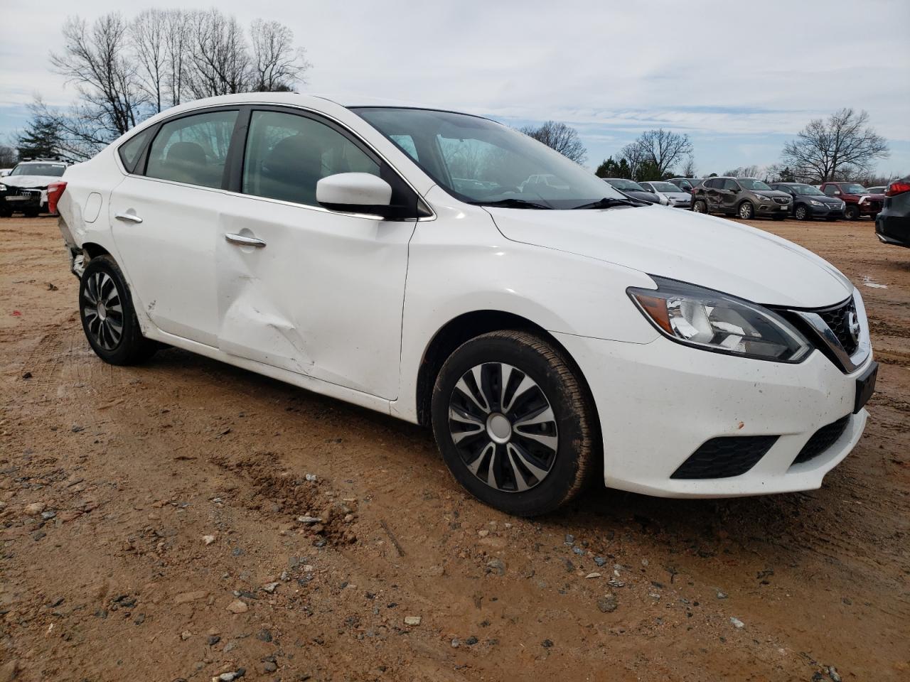 2017 NISSAN SENTRA S - Фото 4