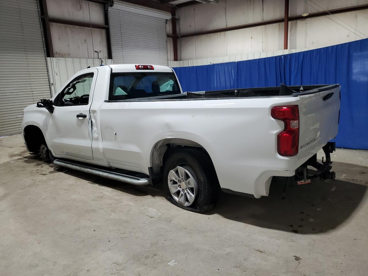 2024 CHEVROLET SILVERADO - Image 2